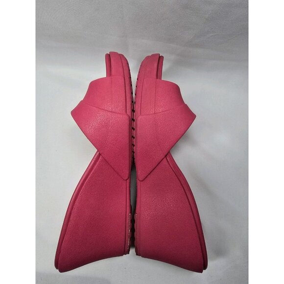 Crocs Womens Kadee Sandal Size 9 Hot Pink Slide Wedge Heel Mule Beach Pool Shoe - Picture 9 of 10